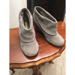 Anthropologie by Pink grey suede ankle boot